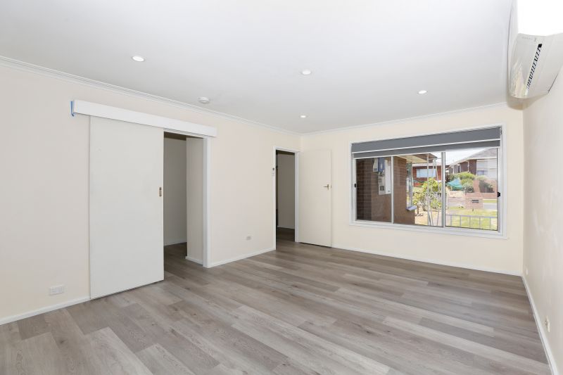 15 Menzies Parade, Lalor