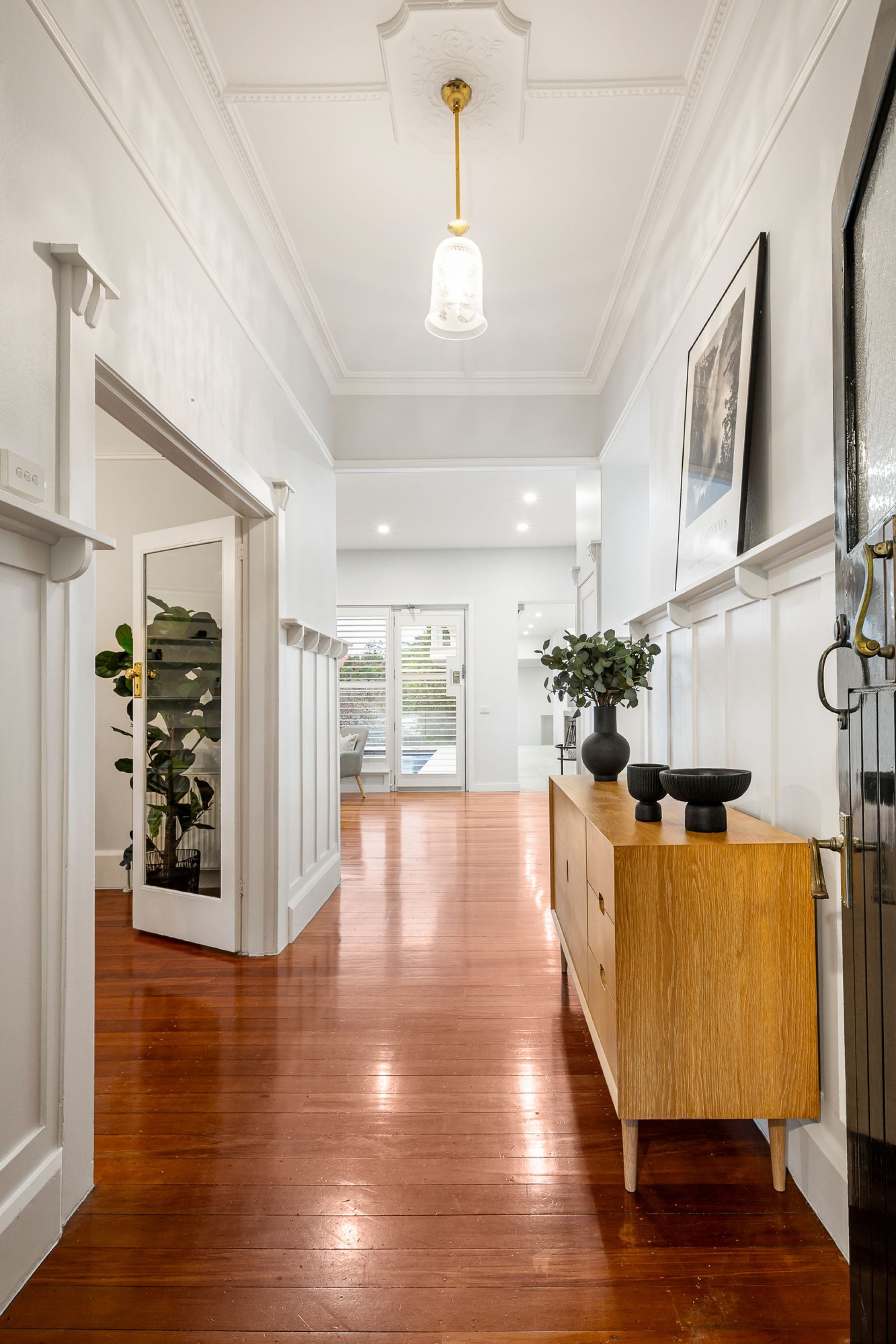 12 Cradley Avenue, Kew, Kew - Thumbnail 7