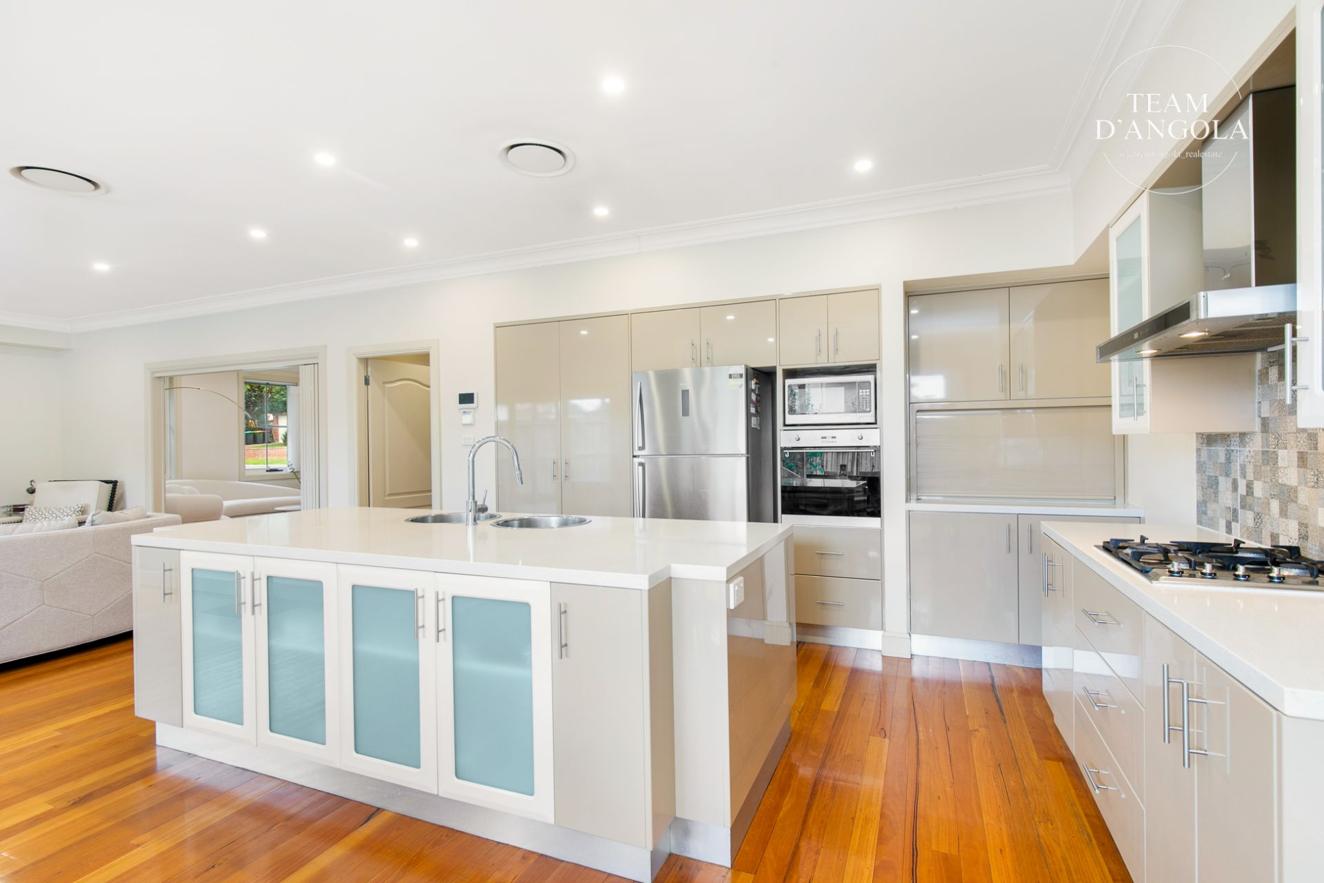 11 Cubby Close, Castle Hill, Castle Hill - Thumbnail 8