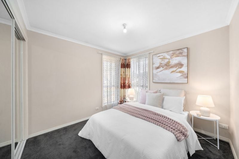 1/1 Pine Street, Thomastown