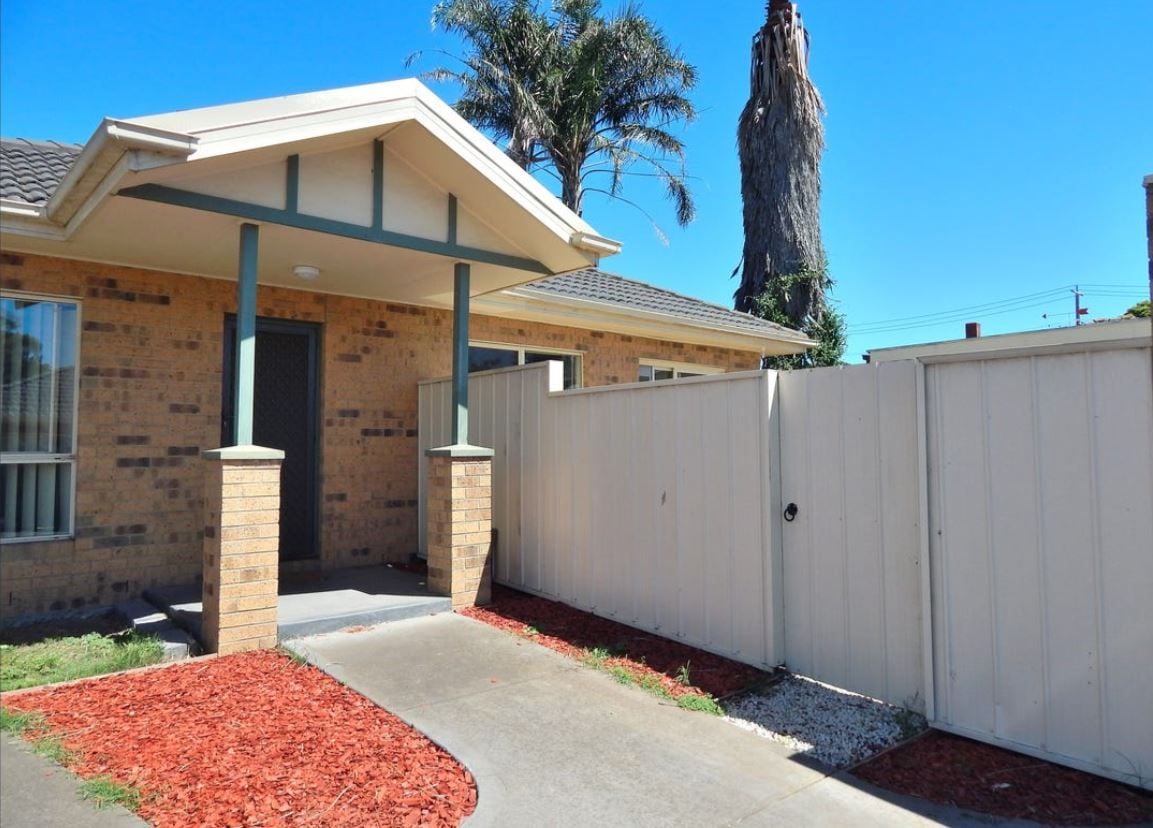 Spacious 2-Bedroom Unit in Prime Location