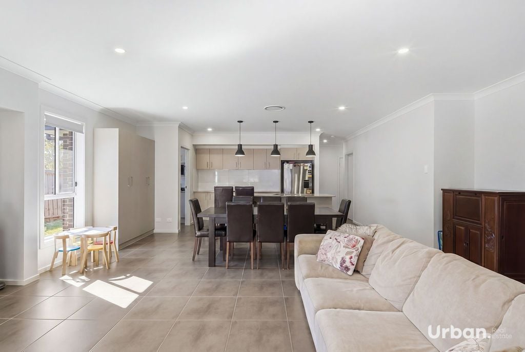 Oran Park 16 Herd Street