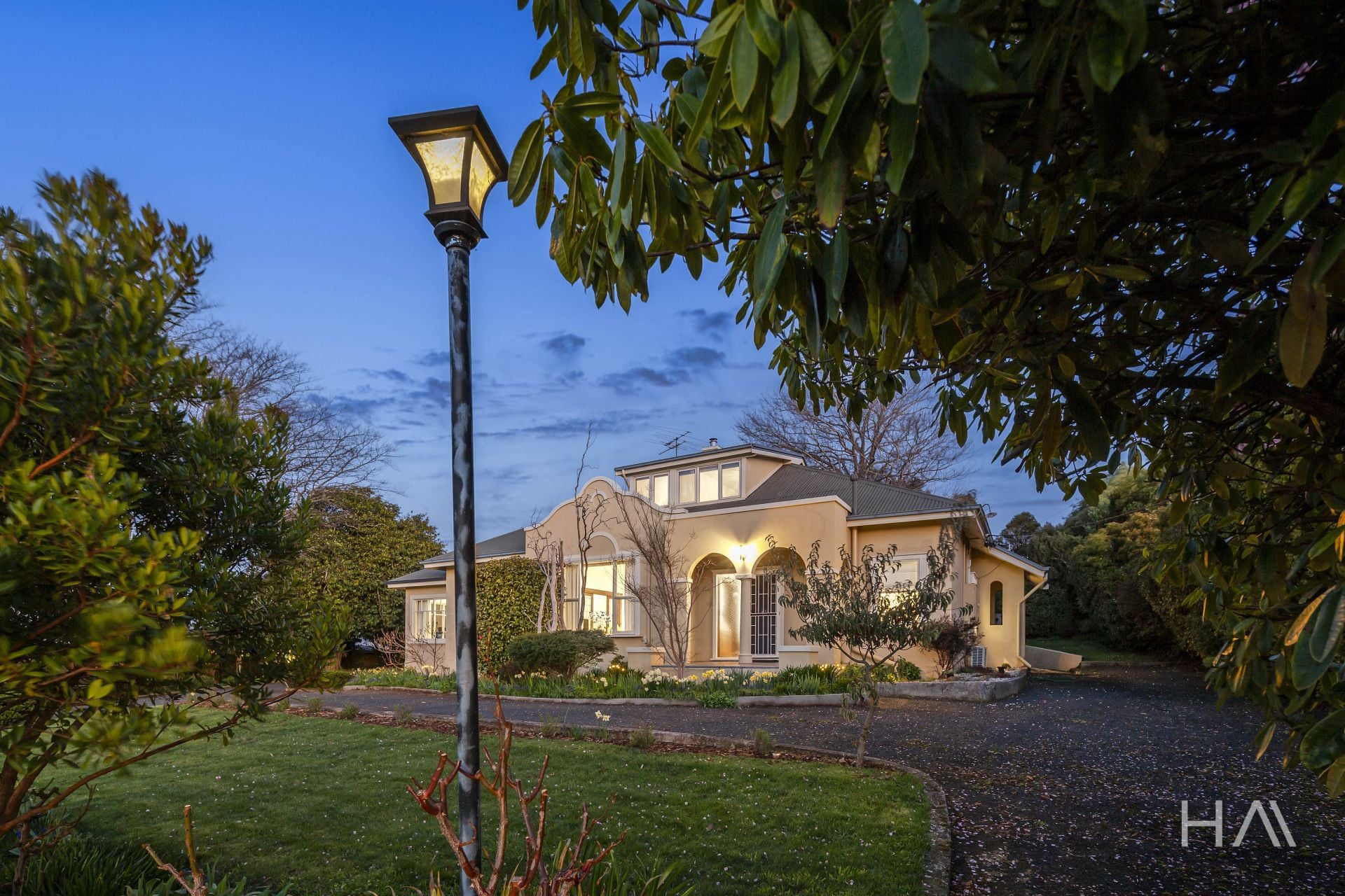 22 Parsonage Street Deloraine, Deloraine - Thumbnail 2