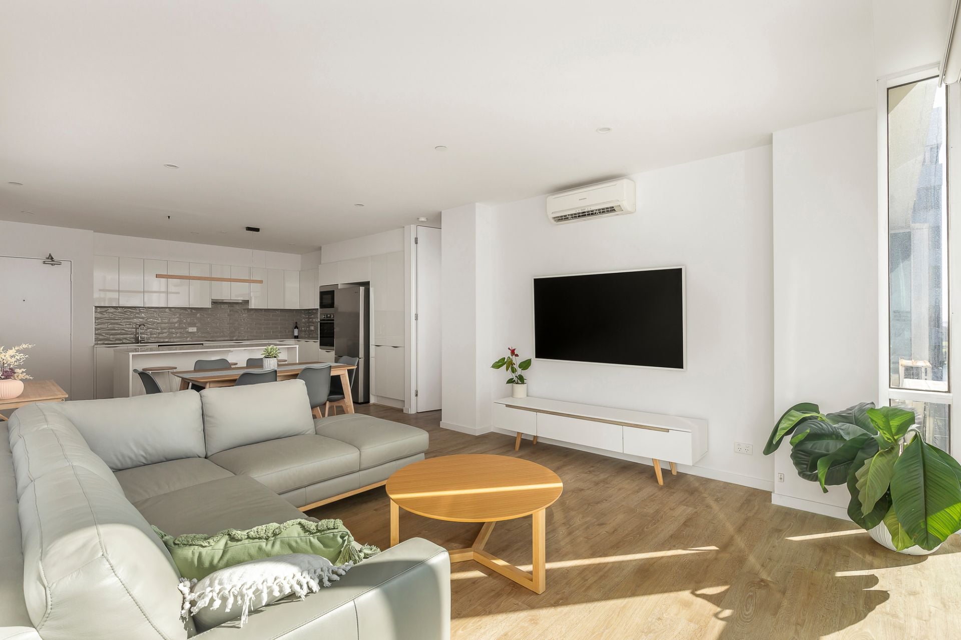 73/604 St Kilda Road, Melbourne, Melbourne - Thumbnail 2