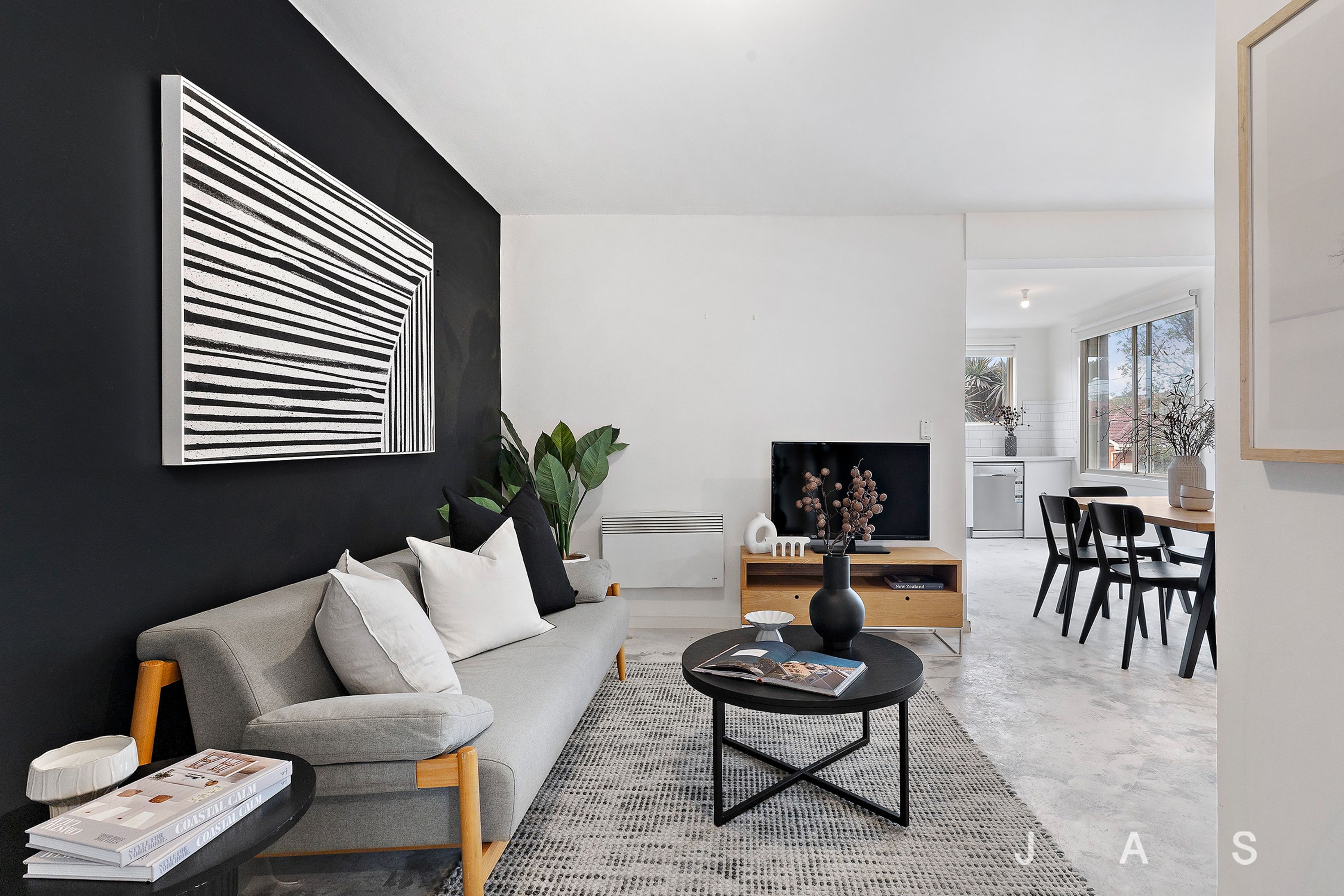 1/2 John Street, Footscray, Footscray - Thumbnail 2