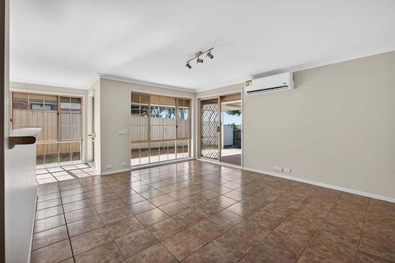 SPACIOUS FAMILY HOME IN QUIET SETTING