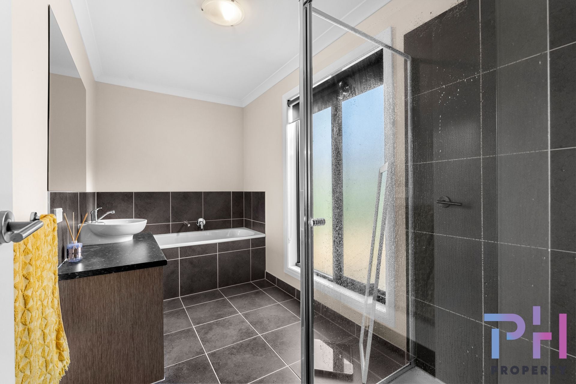 33 Caulfield Drive ASCOT VIC, Ascot - Thumbnail 8