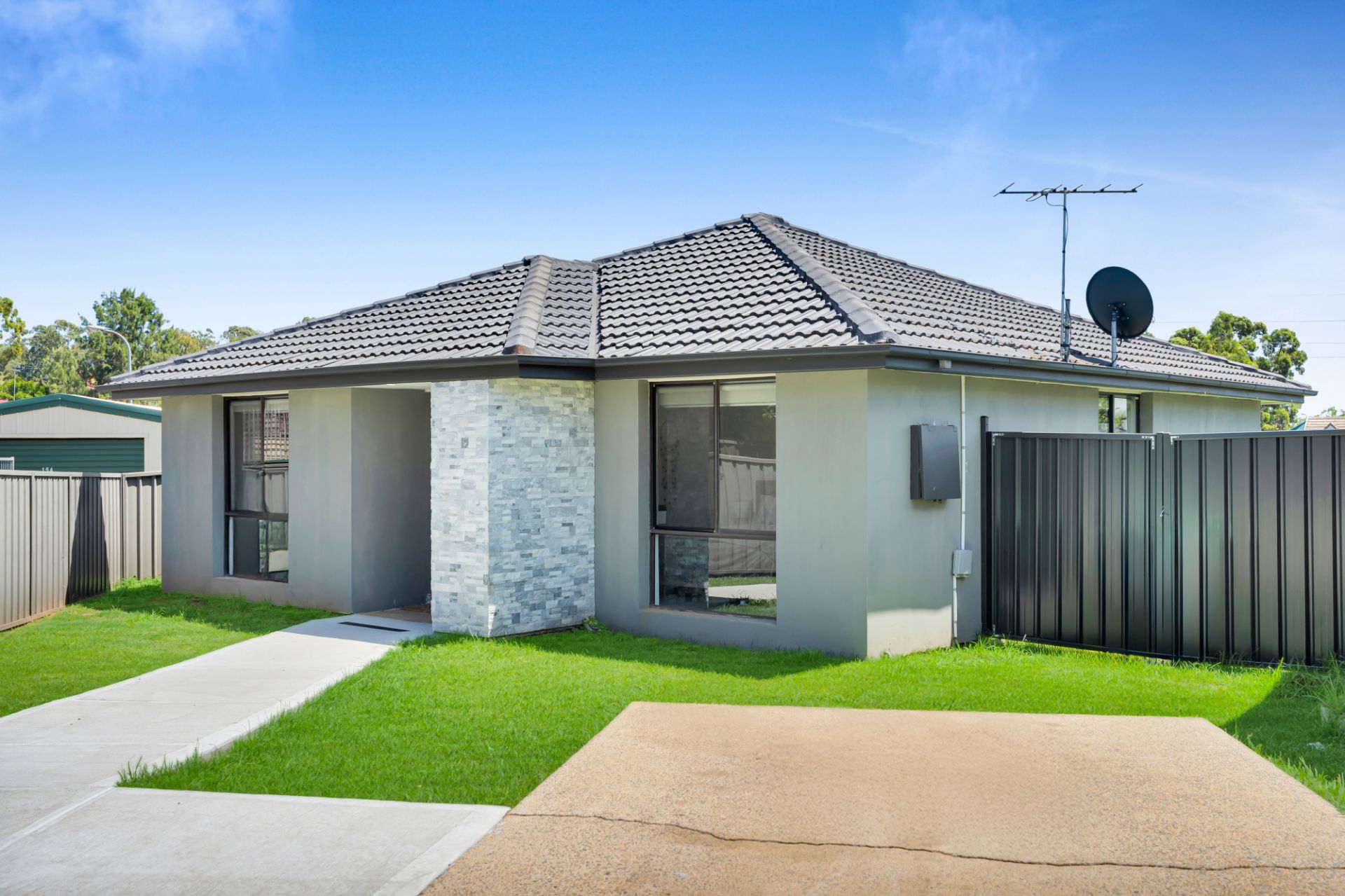 15B Lorenzo Crescent, Rosemeadow, Rosemeadow - Thumbnail 3