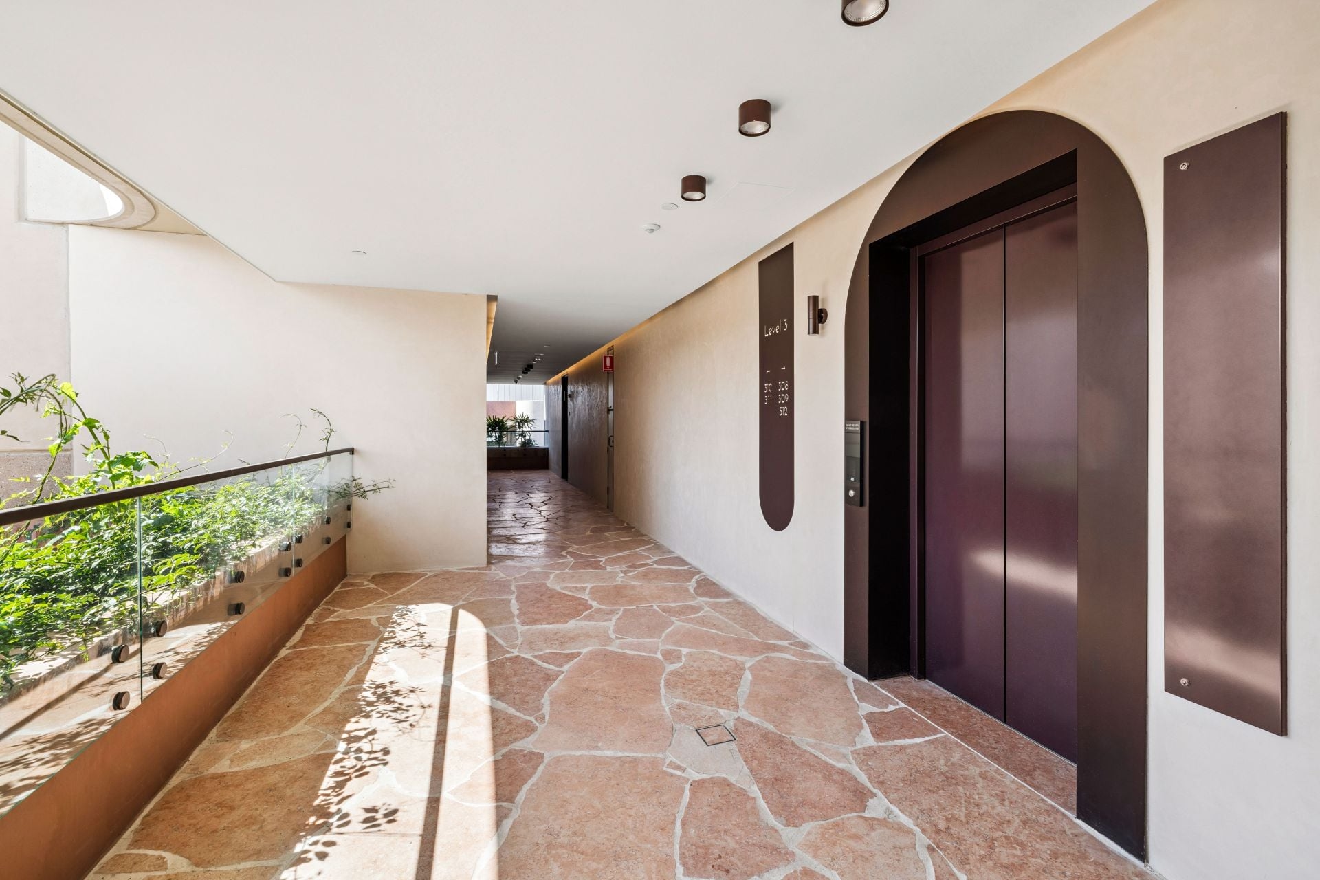 B311/81 Wellington Street, Bondi Beach, Bondi Beach - Thumbnail 8