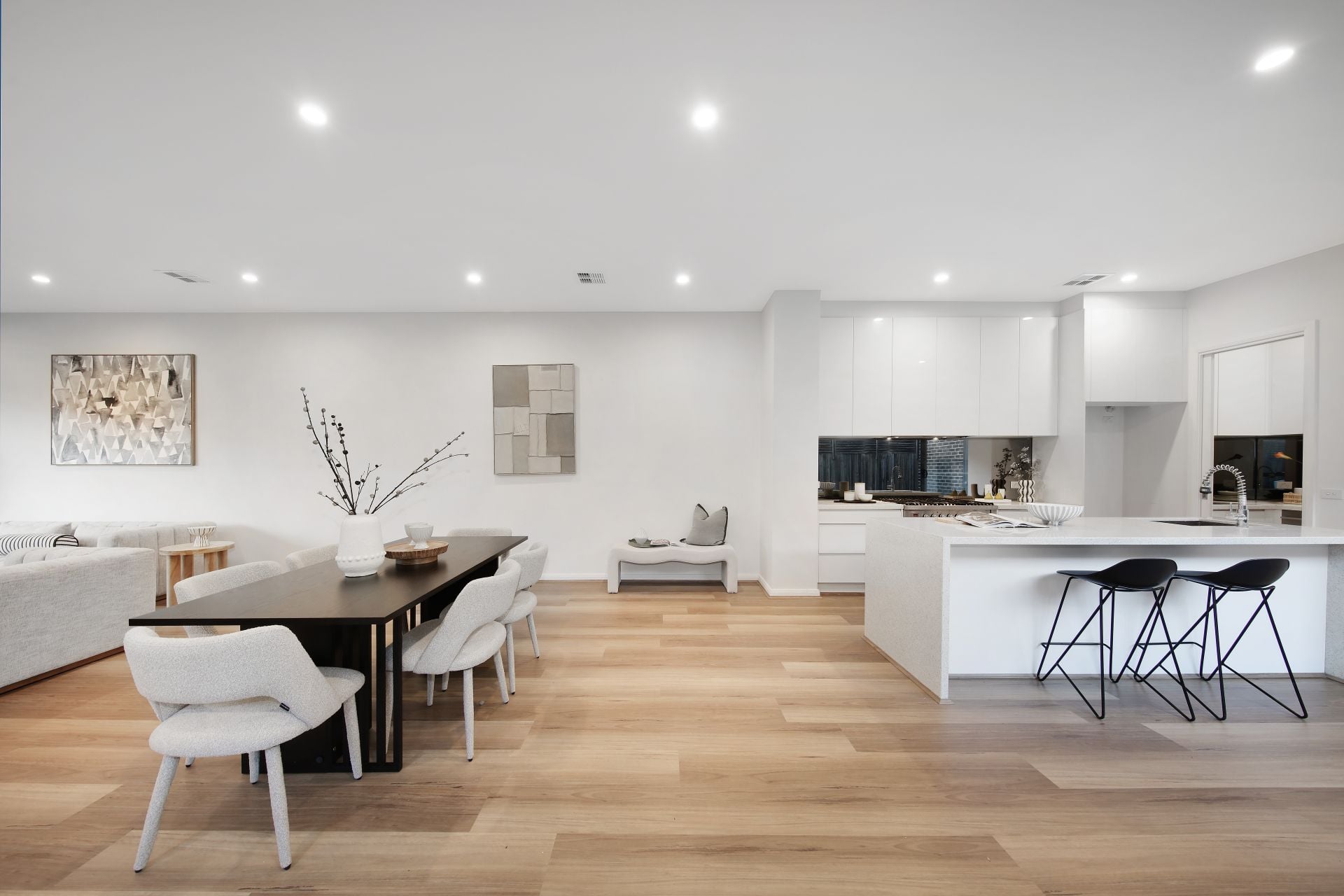 8B McKinnon Road, McKinnon VIC, McKinnon - Thumbnail 4