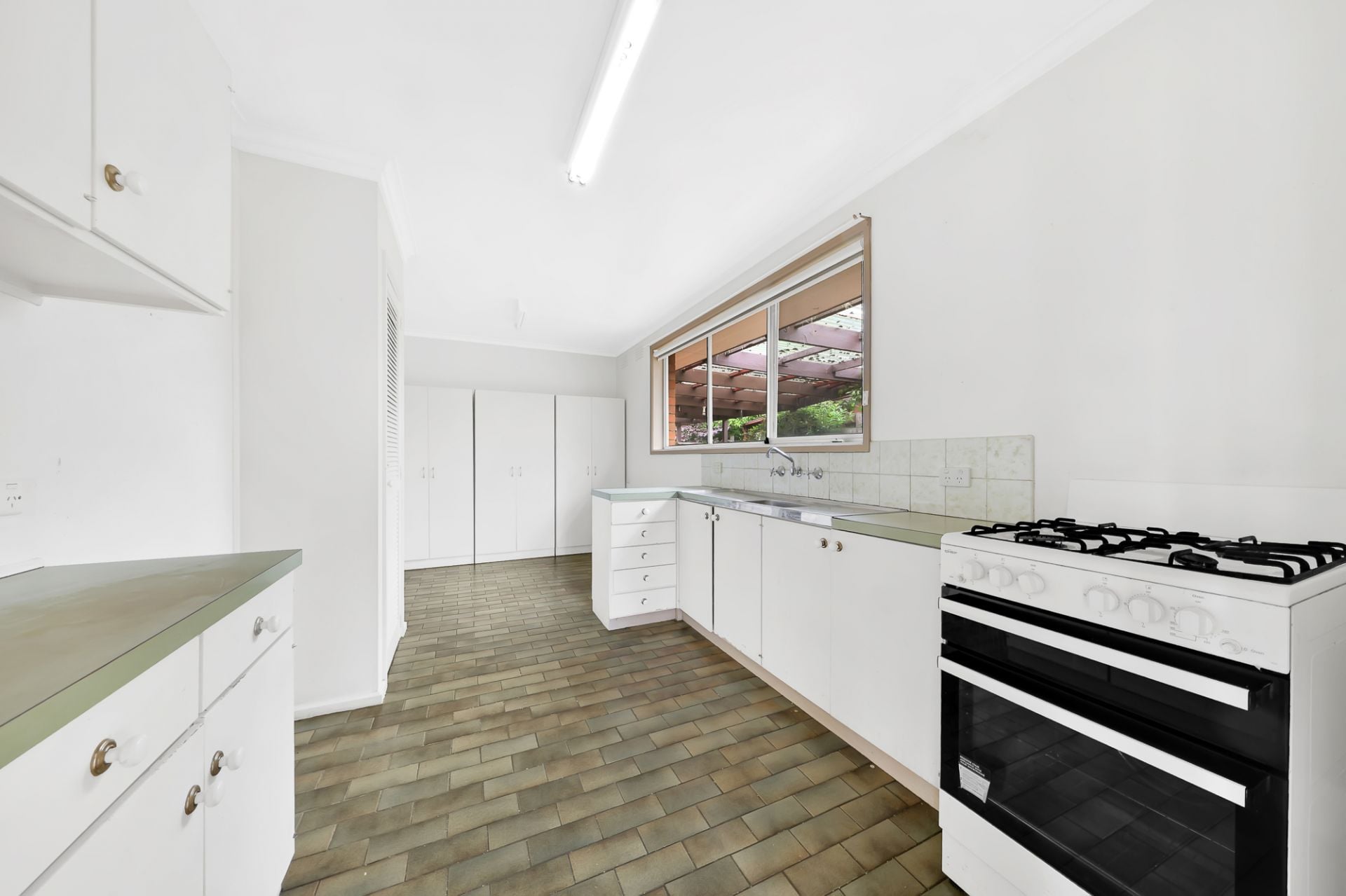 3 Bedroom Home located in Heart of Epping