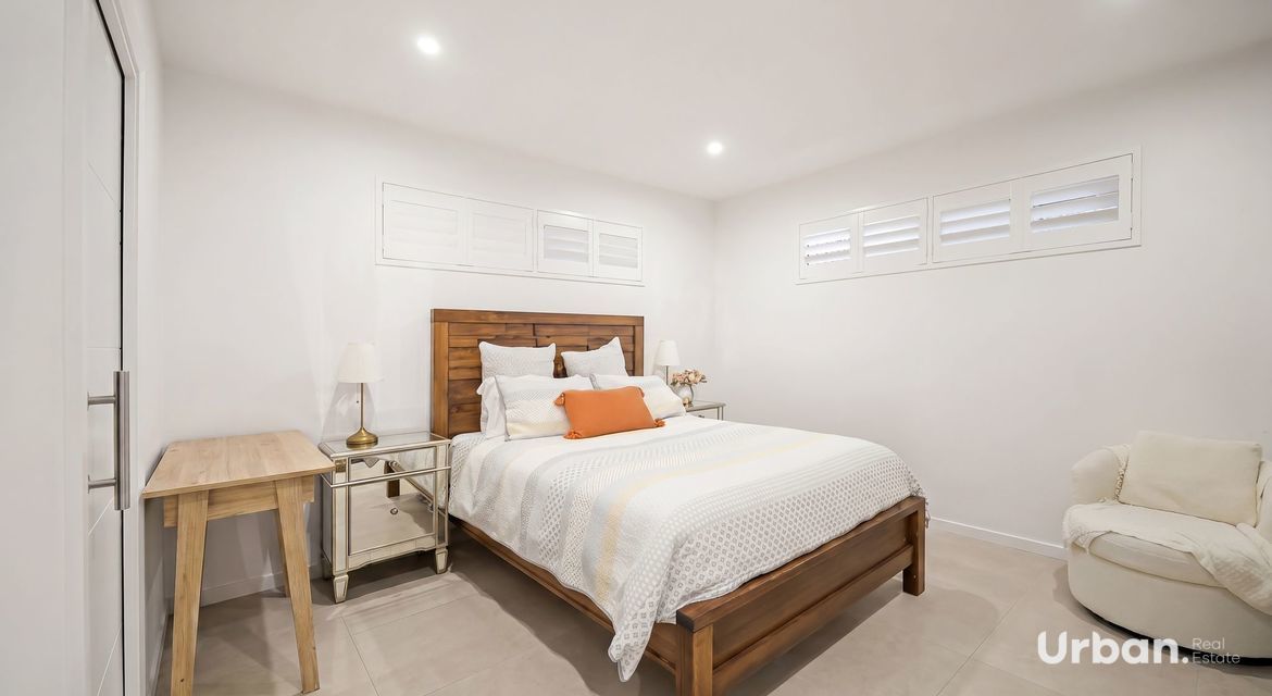 Ambarvale 8 Sikes Place