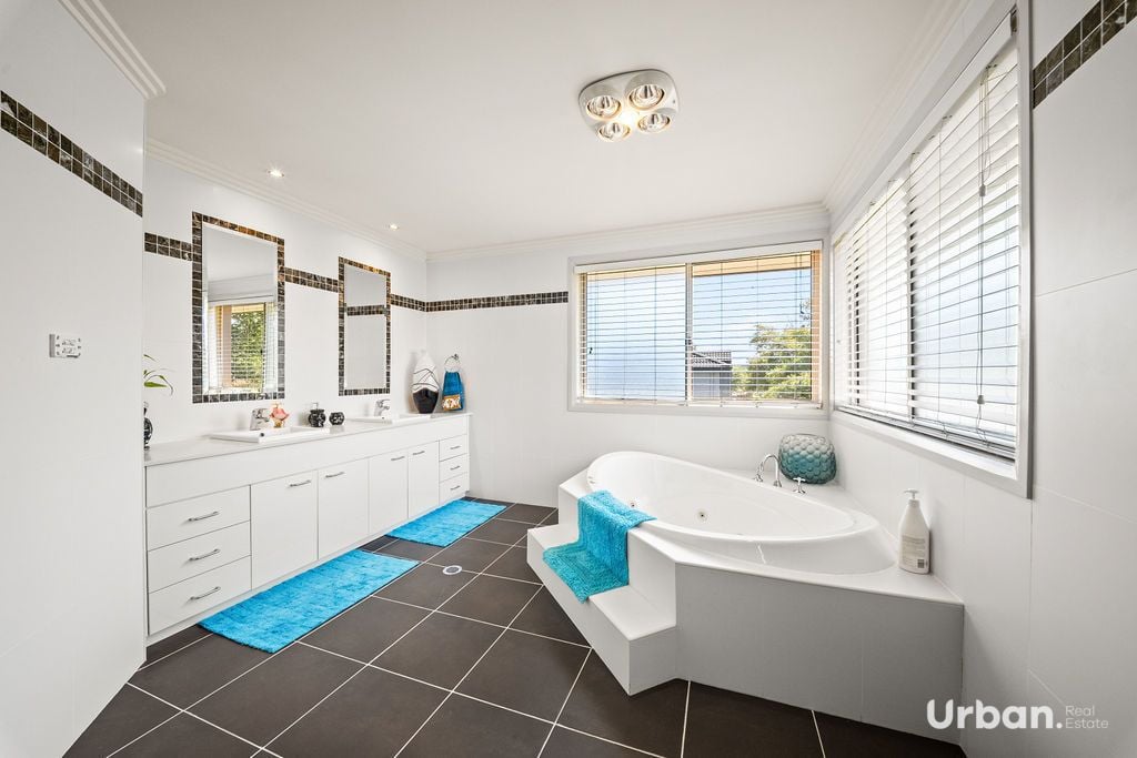 Harrington Park 10 Cape Banks Drive