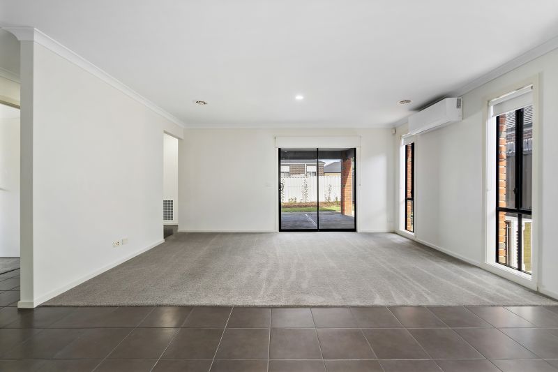 30 Cable Circuit, Craigieburn