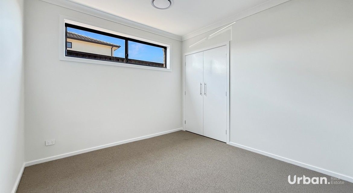 Austral 23 Parhelion Street