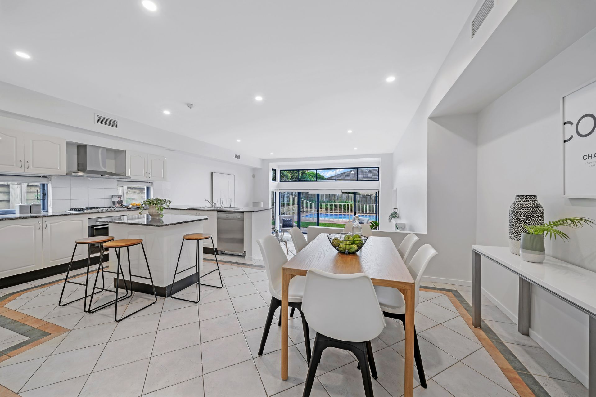 6 Zulfi Close, Cherrybrook, Cherrybrook - Thumbnail 3