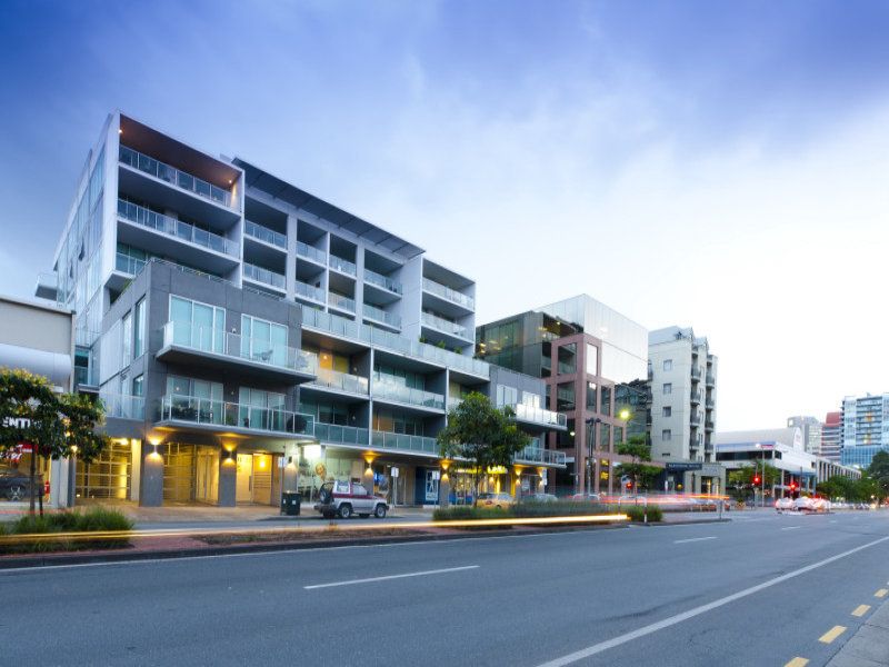 213/211 Grenfell Street, ADELAIDE, Adelaide - Thumbnail 2