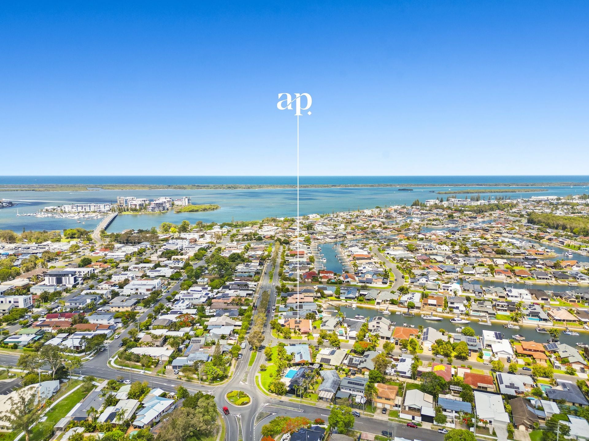 47 Camelot Crescent, Hollywell - Thumbnail 2