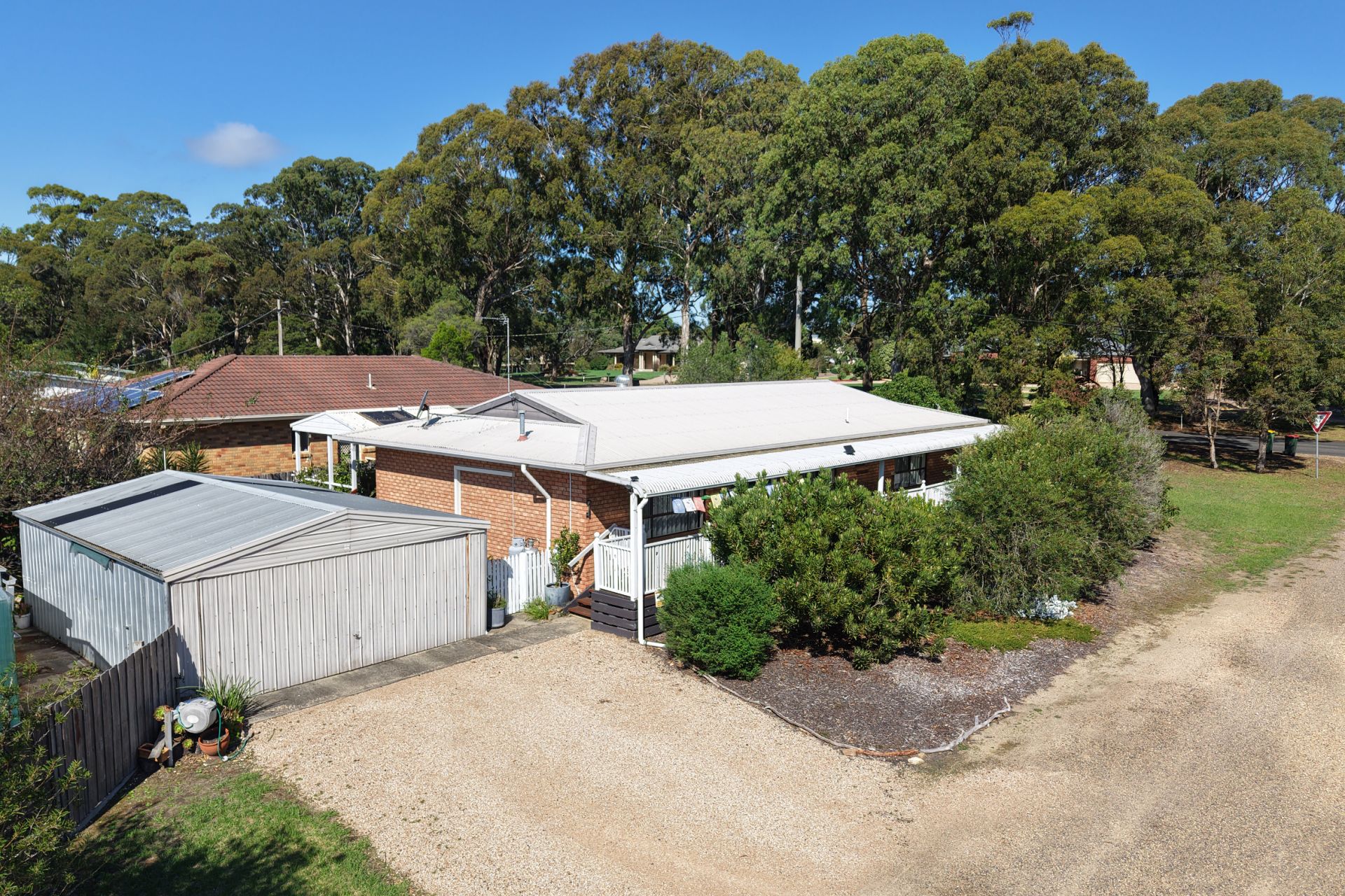 1327 Forge Creek Road, Eagle Point VIC, Eagle Point - Thumbnail 2