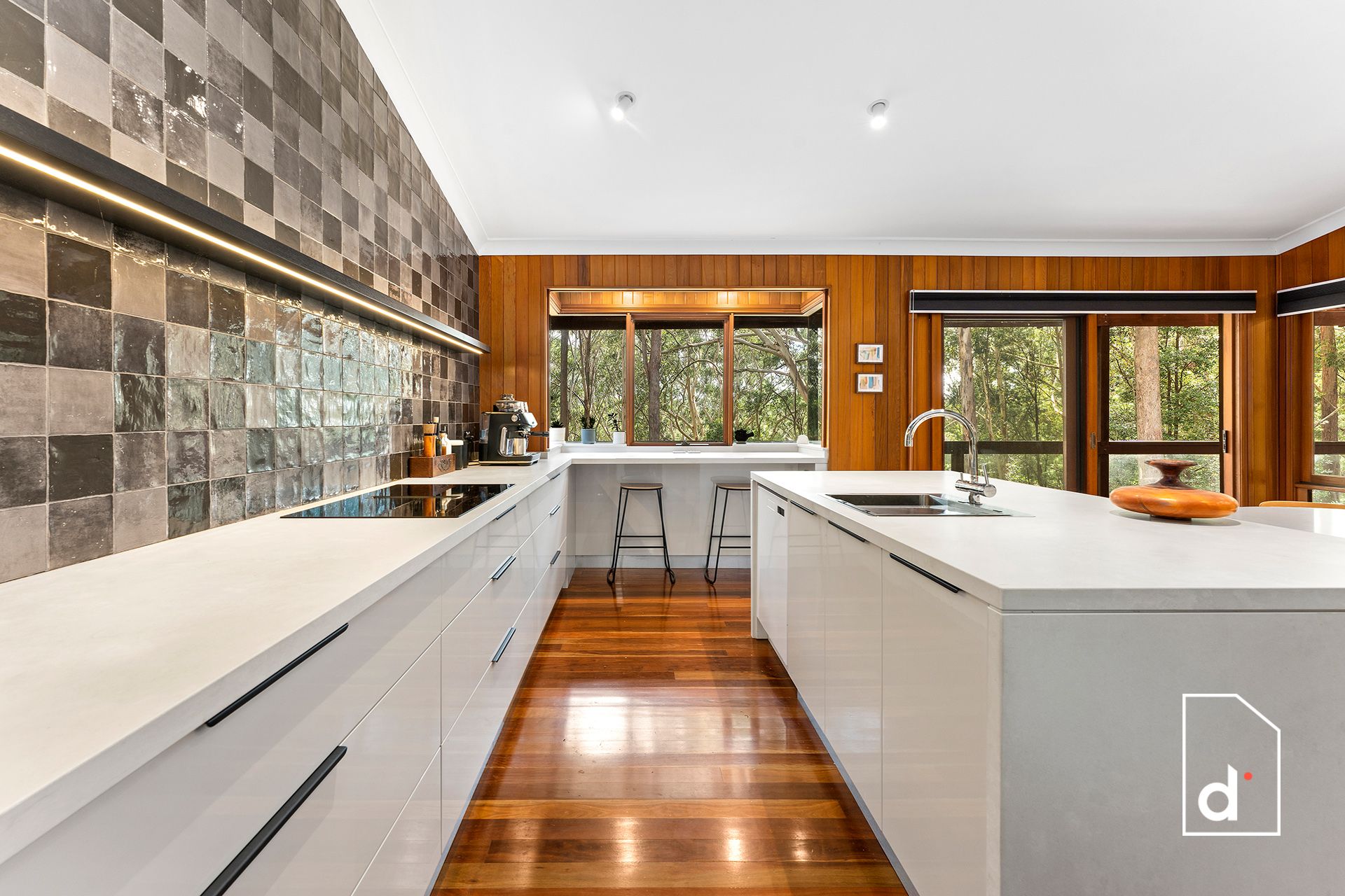 12 Highlands Parade, Bulli NSW