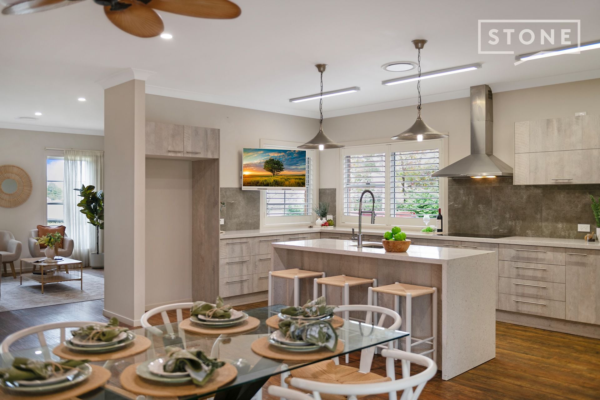 13 Lorikeet Close, Weston, Weston - Thumbnail 7