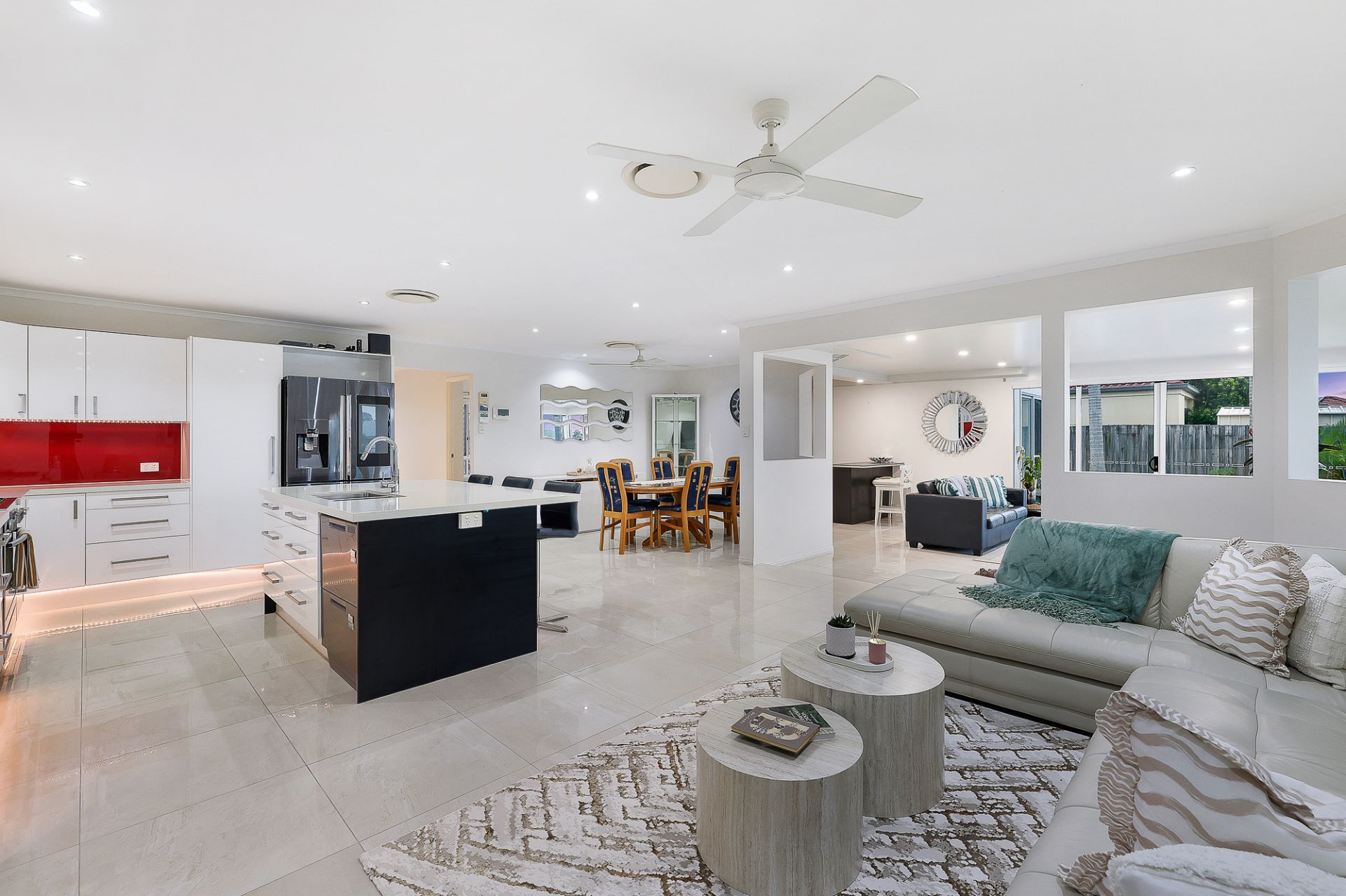 88 Burrendong Road, Coombabah QLD 4216, Coombabah - Thumbnail 7