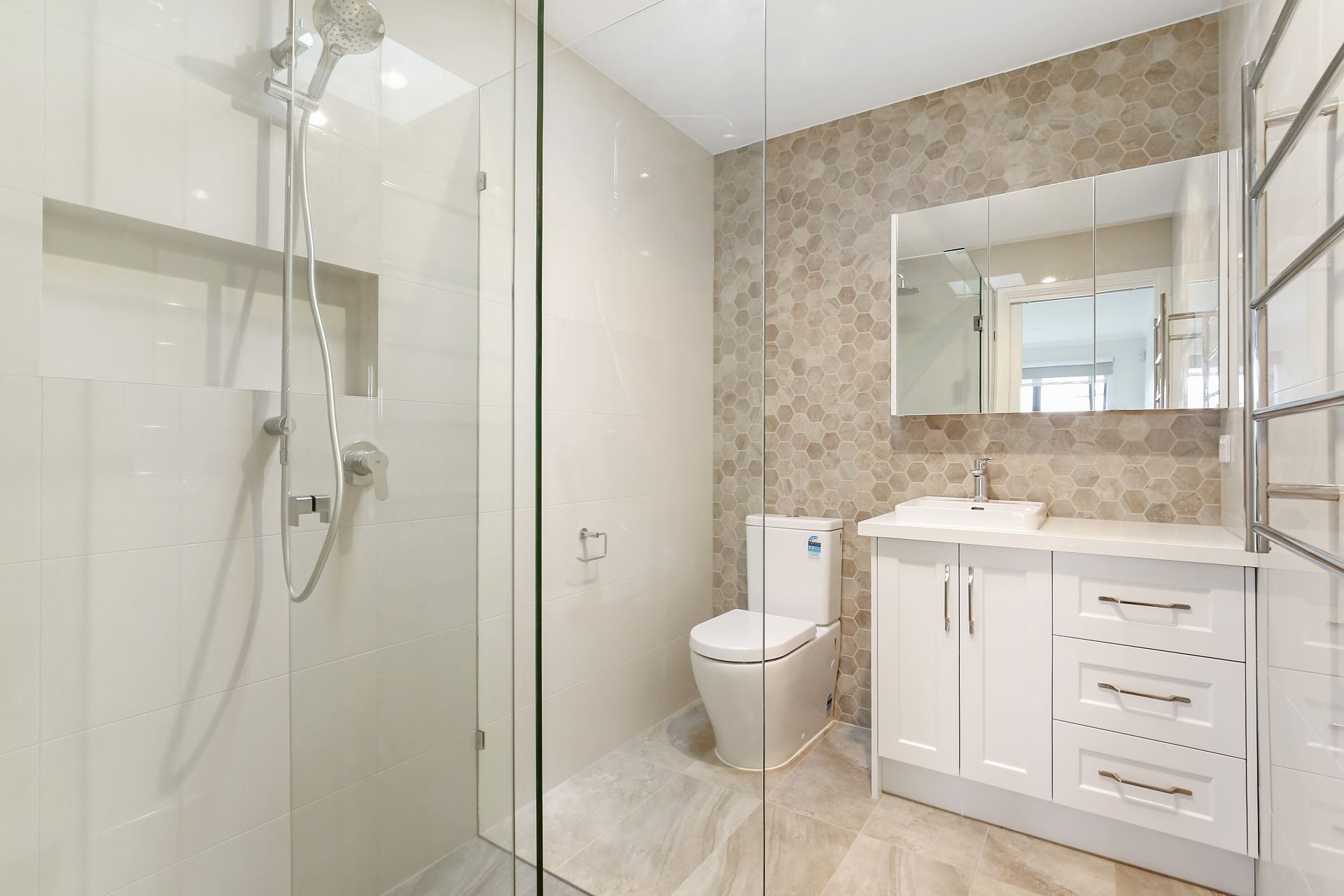 Executive Family Luxury Living in Ivanhoe