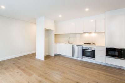 Narrabeen - 10/92-94 Ocean Street