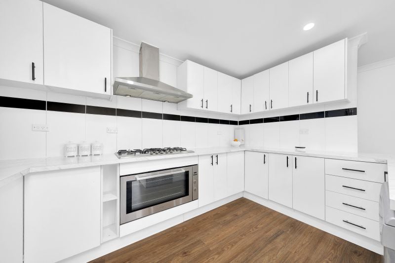 303 Oriel Road, Heidelberg West