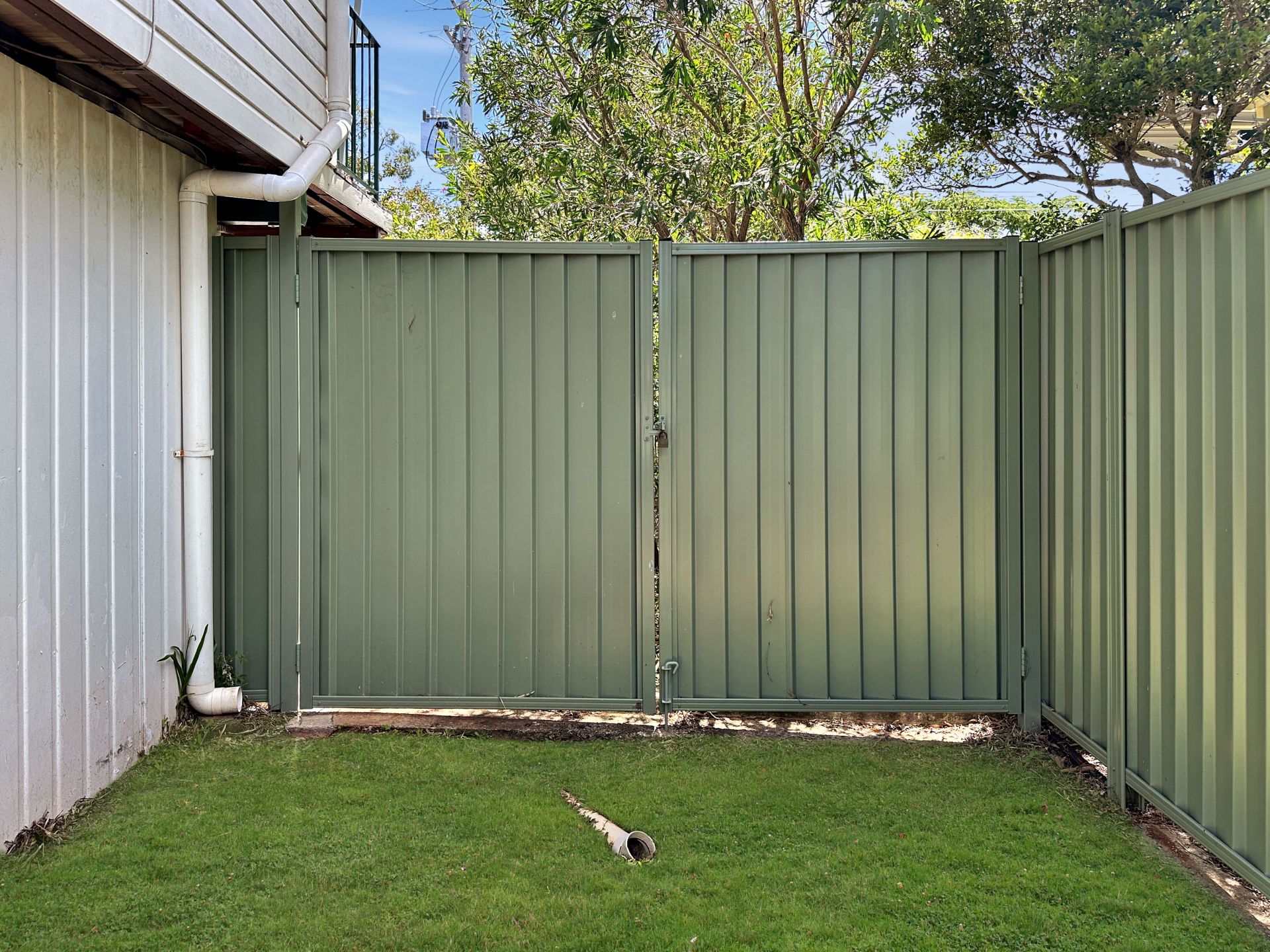 10 Pinelands Street, Lawnton, Lawnton - Thumbnail 2