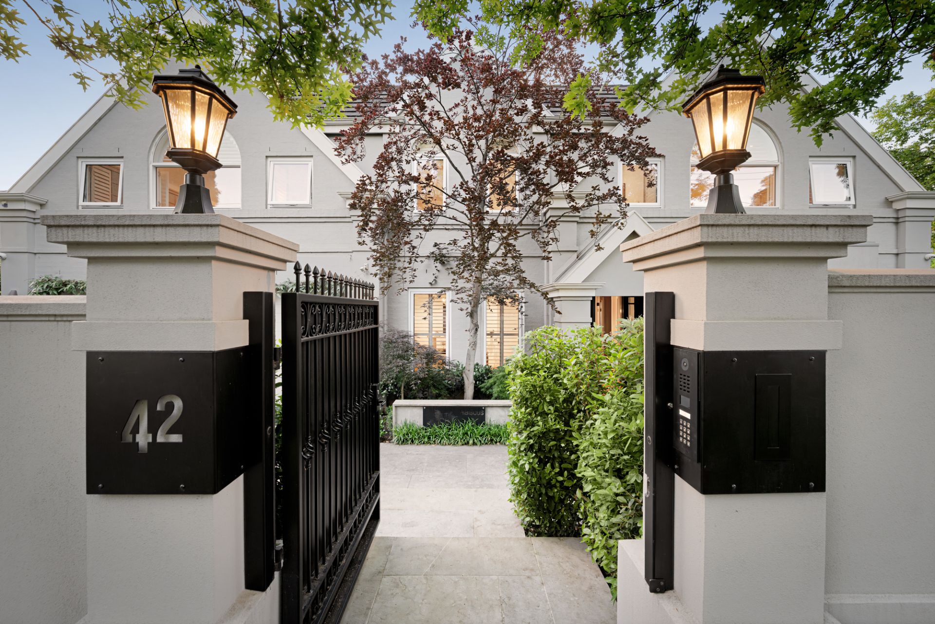 42 Berkeley  Street, Hawthorn