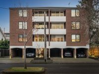 2/63 Domain Street, South Yarra, South Yarra - Thumbnail 4