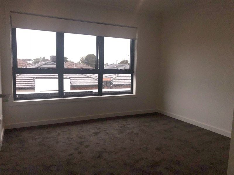 6/5 Linoak Avenue, Lalor