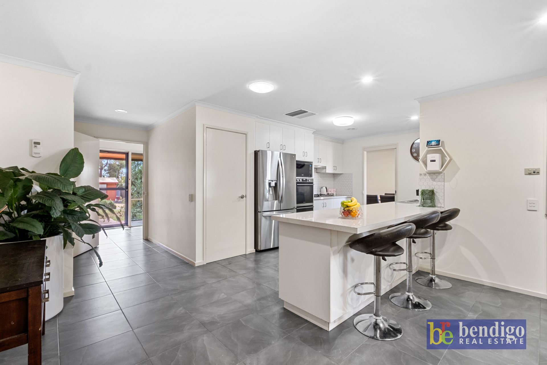38 Akoonah Drive Golden Square VIC, Square - Thumbnail 3