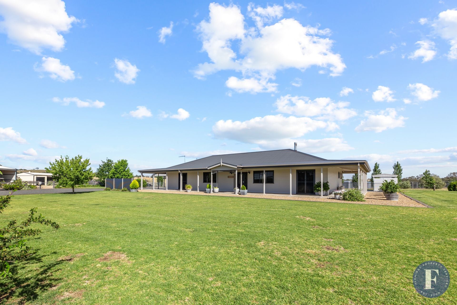 973 Henry Lawson Way, Young NSW, Young - Thumbnail 5