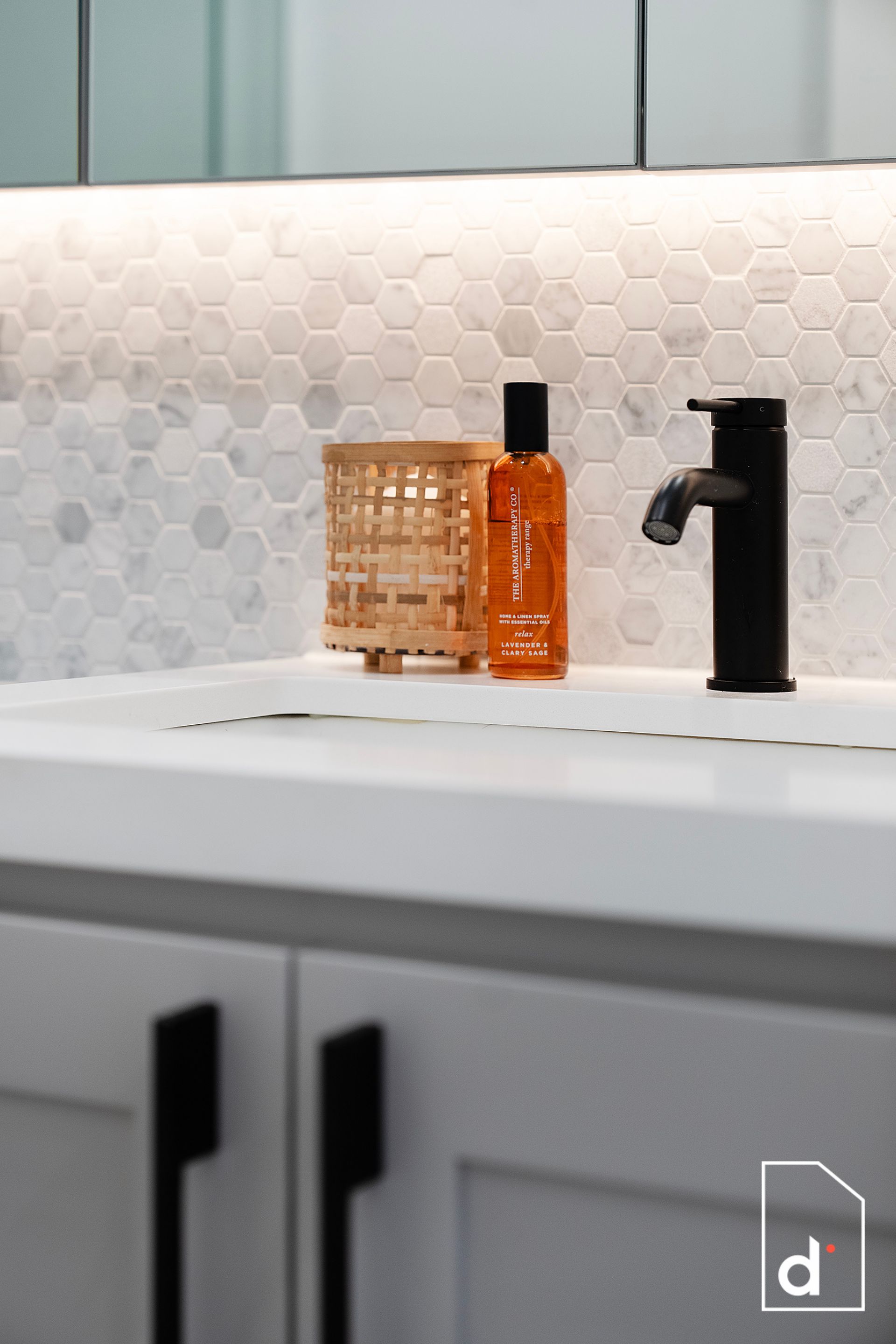 202/8 Railway Parade, Thirroul NSW