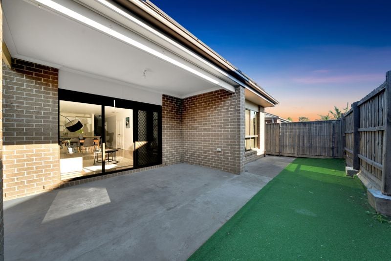 11 Blue Hill Way, Wollert