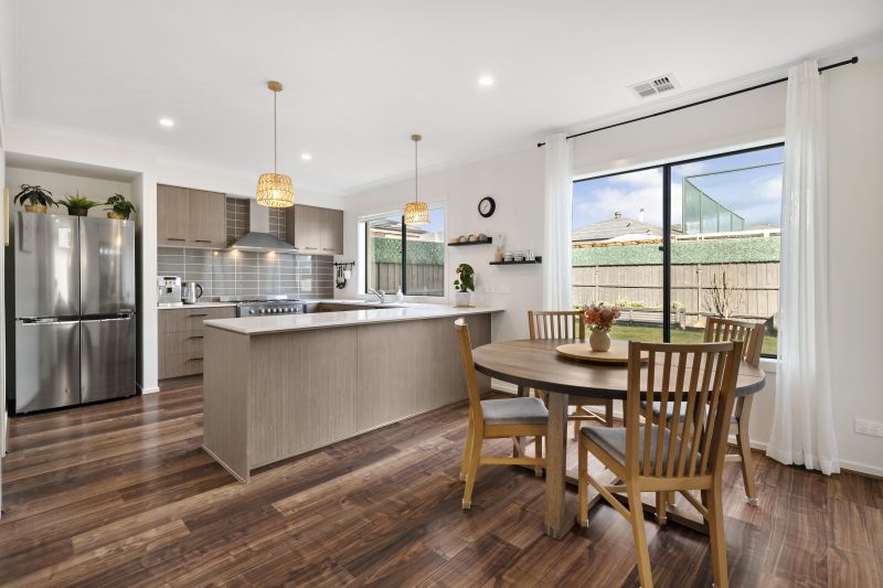 18 Lavelle Place, Wollert