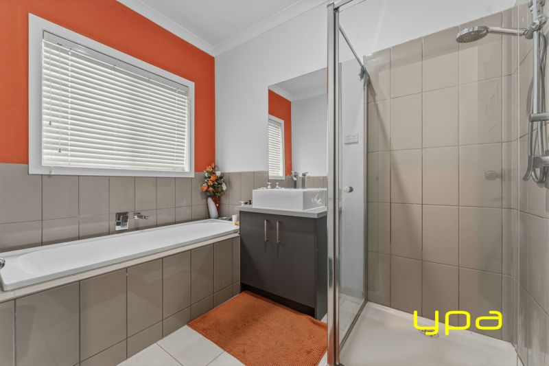 42 Pinebank Avenue Cranbourne East VIC, Cranbourne East - Thumbnail 7