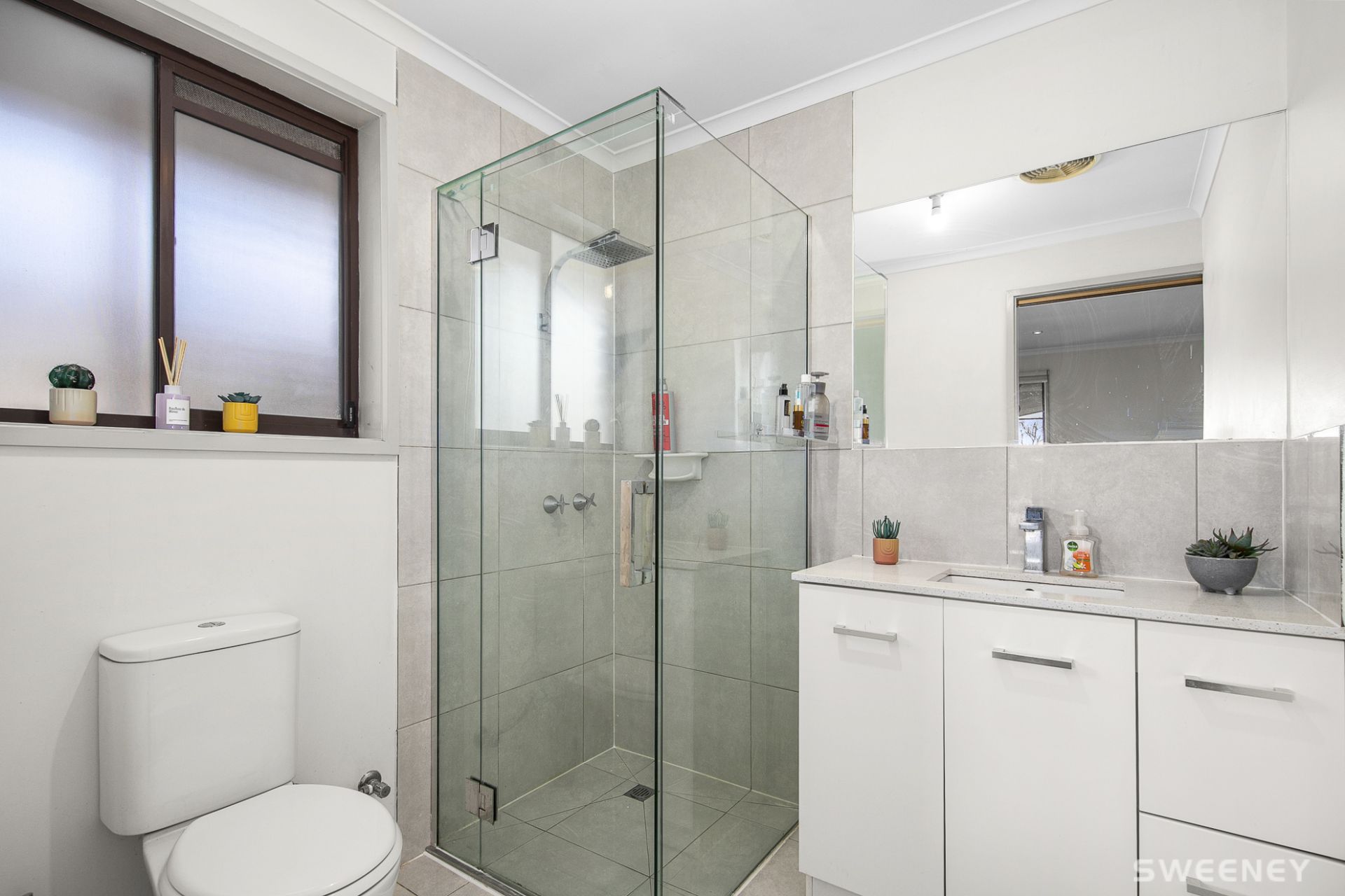 15 Knightsbridge Avenue, Altona Meadows - Thumbnail 7