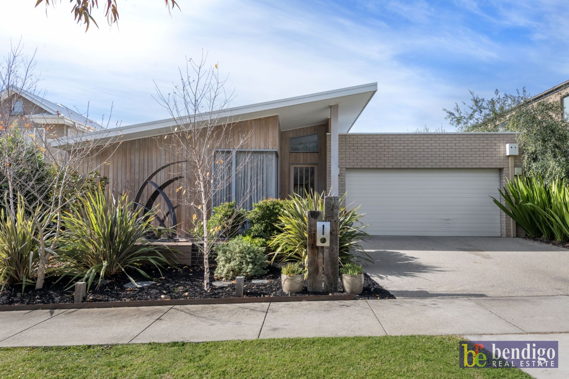 15 Swanson Boulevard Strathfieldsaye VIC, Strathfieldsaye - Thumbnail 2