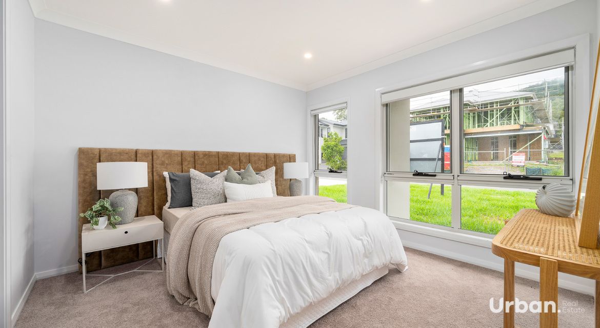 Albion Park 48 Holroyd Street