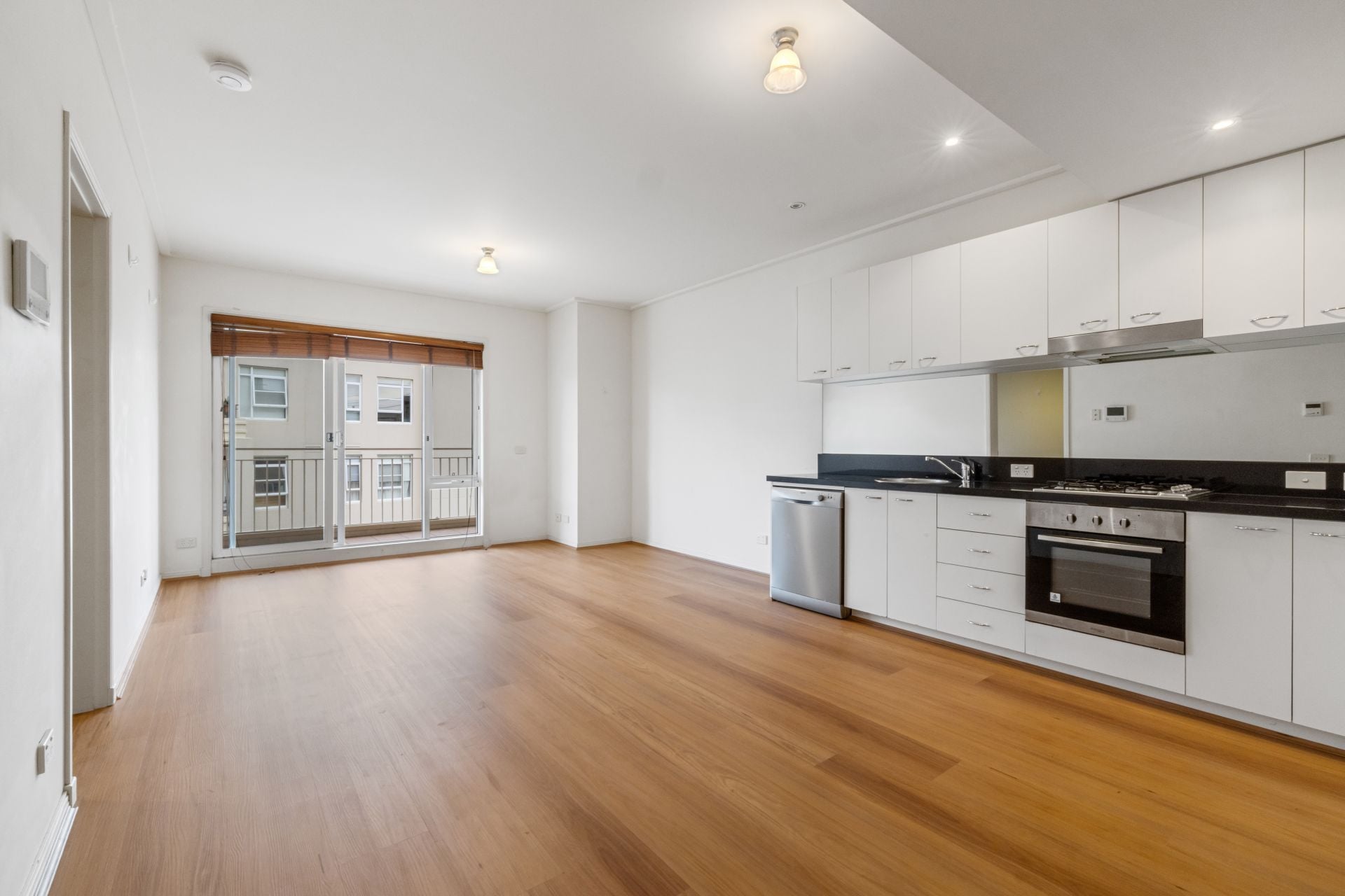 Stylish Bayside Living in The Park Development