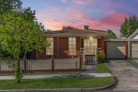 33A Peter Avenue, Blackburn North VIC