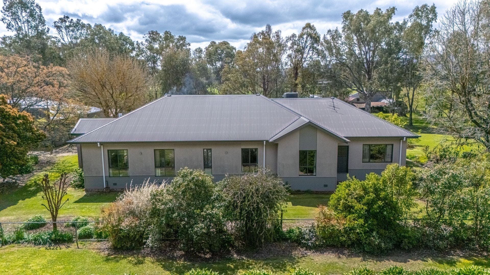 3961 Snow Road, MYRTLEFORD, Myrtleford - Image 1