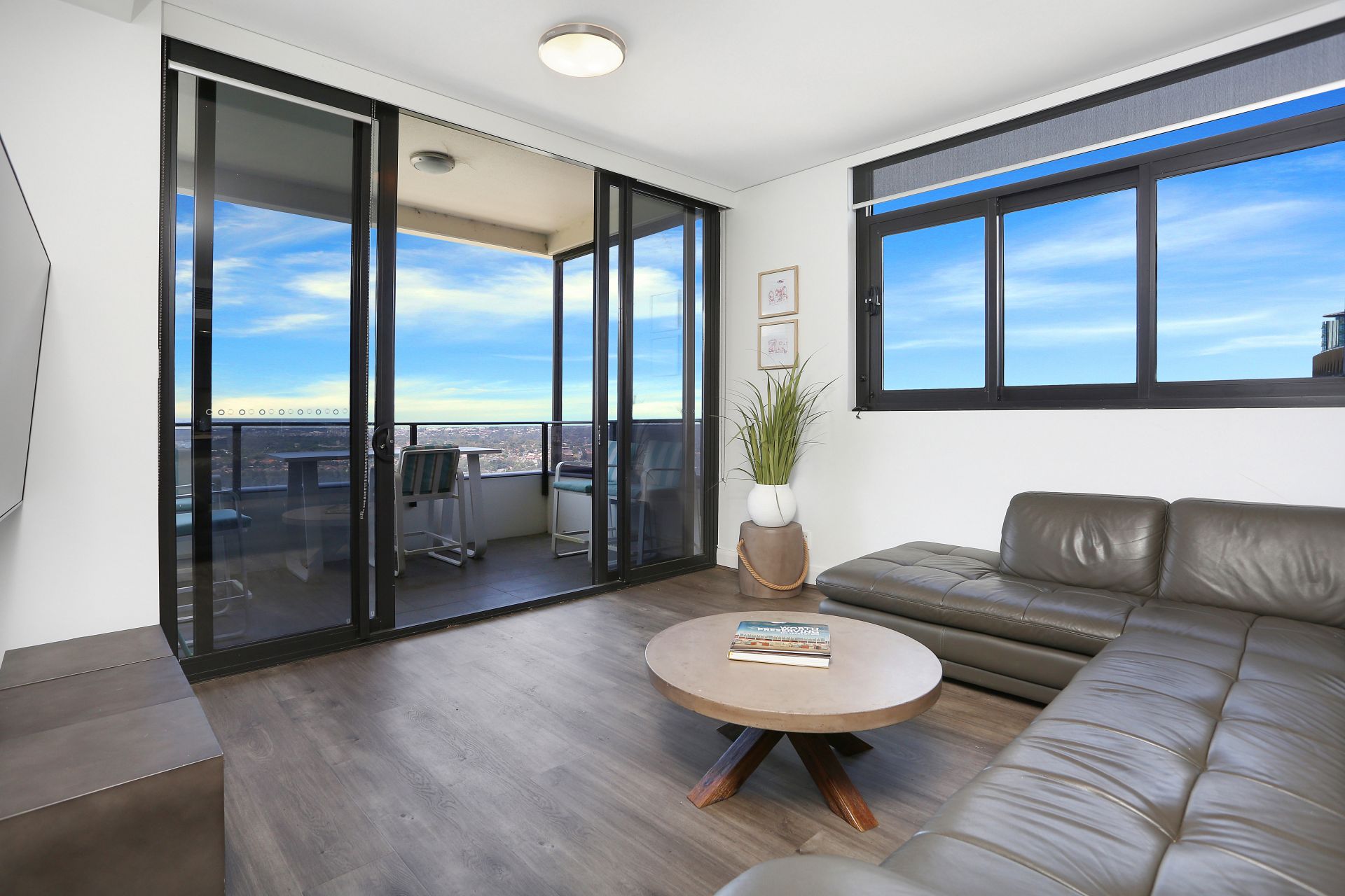 2305/11 Australia Avenue, Sydney Olympic Park NSW