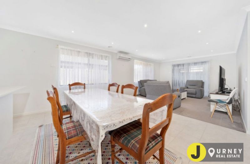 12 Caxton Close, Clyde VIC, Clyde - Thumbnail 8