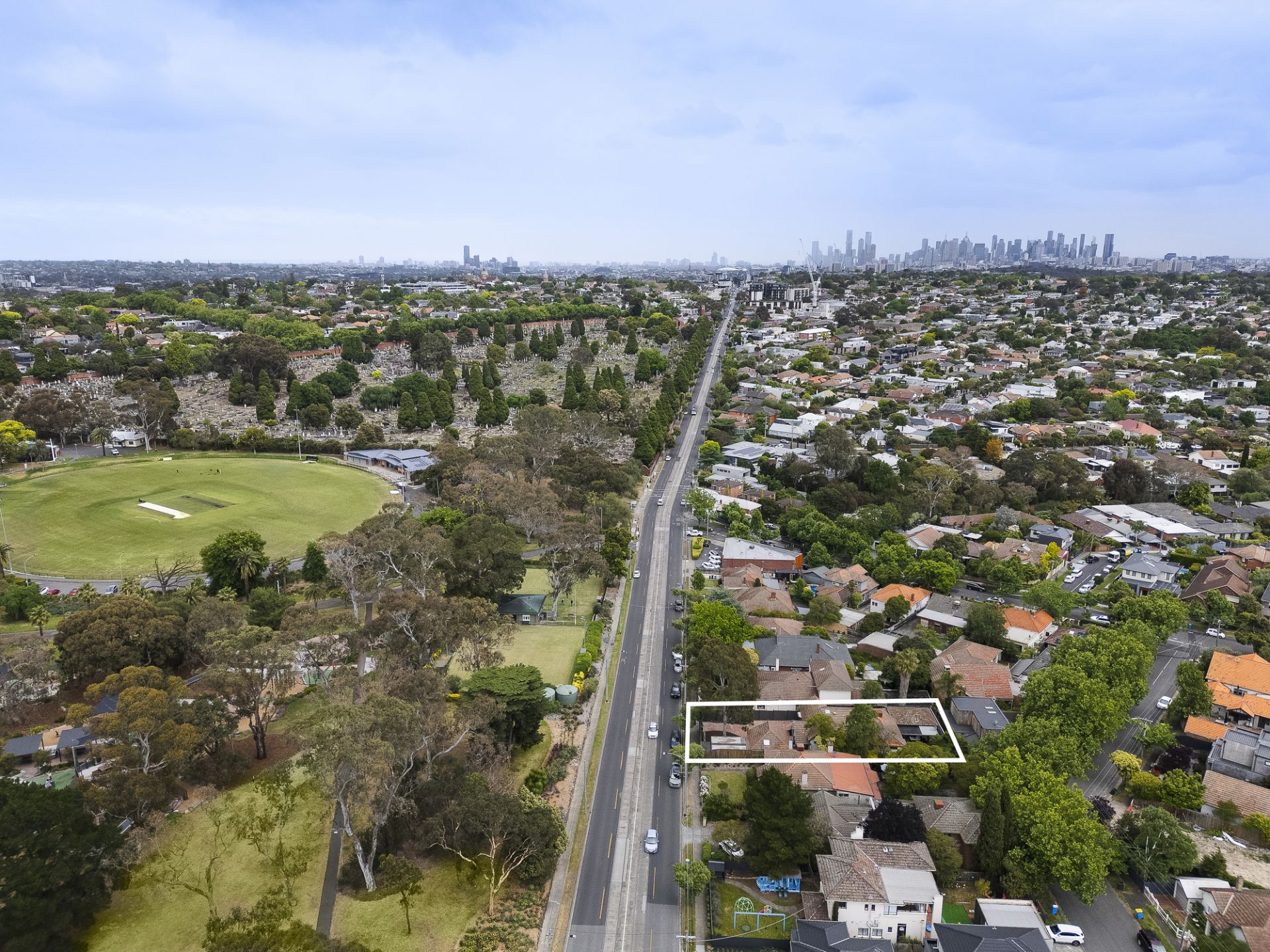 573 High Street, Kew East, Kew East - Thumbnail 2