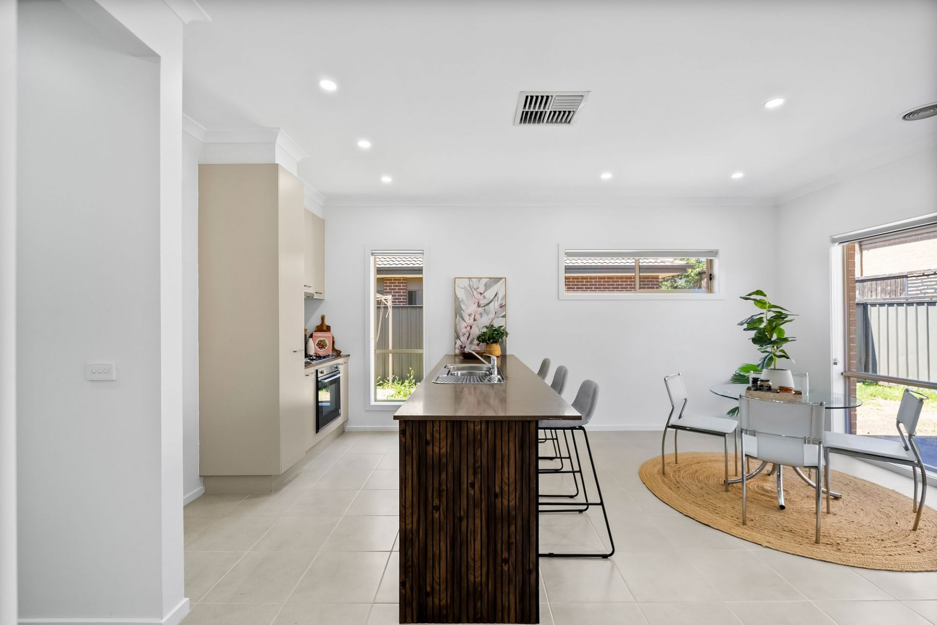 Modern Family Living in the Heart of Mernda