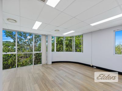 FUNCTIONAL OFFICE ALONG ABBOTSFORD ROAD!